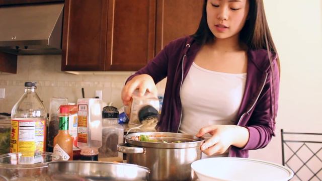 BOOK TITLE POETRY | BookTubeAThon Day 3 & What I Eat In A Day VEGAN смотреть онлайн