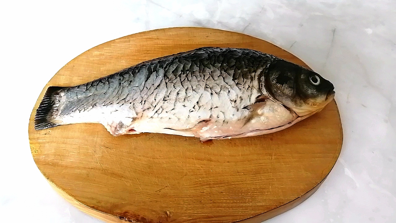 Карась без костей! Делаю надрезы, и кости сами пропадают смотреть онлайн