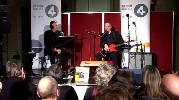 Wilko Johnson explains his distinctive guitar style