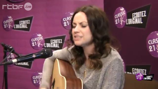 Amy Macdonald - Slow It Down - Set acoustic Classic 21 смотреть онлайн