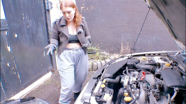 Subaru Outback alternator and belt replacement #playingmechanic смотреть онлайн