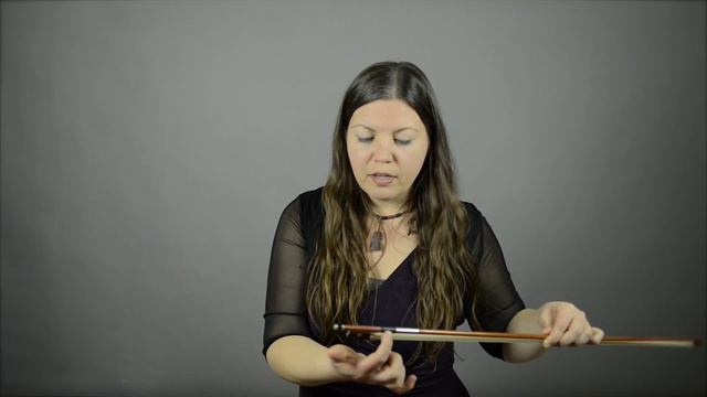 Holding the Violin Bow | Beginning & Advanced Bow Hold смотреть онлайн