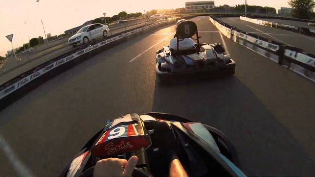 ЭПИЧНЫЙ заезд на КАРТИНГЕ в Краснодаре | Formula KART OZ Mall, GoPro Hero 3 смотреть онлайн
