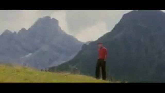 YouTube Very Lovely Indian Song Tu Mere Samne Sonali Bendre смотреть онлайн