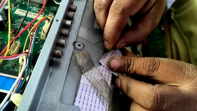 Led tv white screen problem led tv repair смотреть онлайн