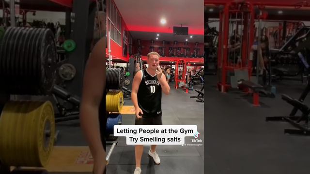 Trying Smelling Salts At The Gym. Not Approved 😂 #gym #gymtok #fitness #salt #reaction
