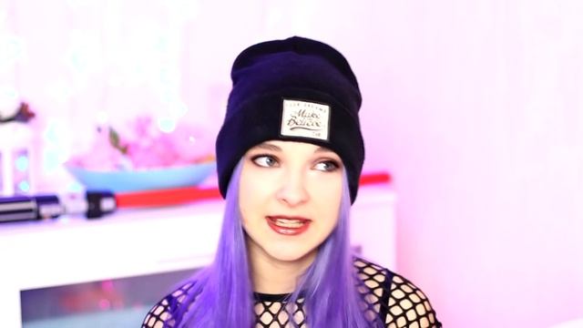 МАМА В ШОКЕ! СТОИЛО ЛИ МНЕ КРАСИТЬ ВОЛОСЫ В ЯРКИЙ ЦВЕТ? ПЛЮСЫ И МИНУСЫ ЯРКОГО ОКРАШИВАНИЯ. смотреть онлайн