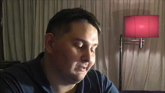 Целовать твои губы, вот награда наград (стих: Алексей Краснов, читает: Автор) смотреть онлайн