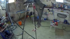 Стойка для покраски крыльев.