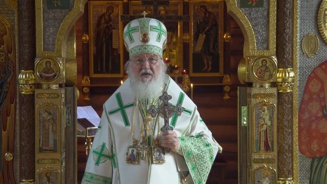 Проповедь Святейшего Патриарха Кирилла в день памяти перенесения мощей прп Сергия Радонежского . смотреть онлайн