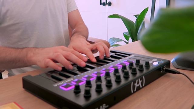 🎹Haciendo un Beat LoFi Chill, Minilab MK2 Arturia (Welcome To Nirvana - Charles Ren) смотреть онлайн
