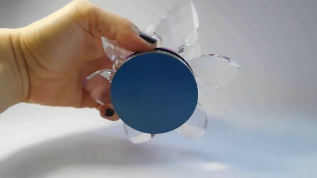 Flor de Lotus 14 cm com base giratória fixa смотреть онлайн