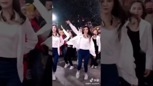 Красивая китайская песня !