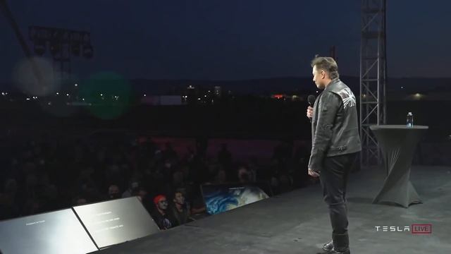 Вся презентация Tesla Plaid за 5 минут! 1000+л.с, Разгон менее 2 секунд, Лучший электромобиль! смотреть онлайн