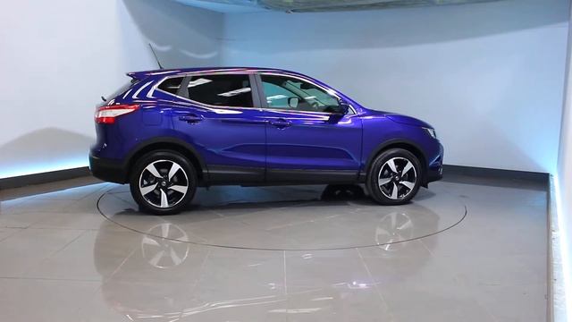 Nissan Qashqai 1.2 DIG-T N-Connecta XTRON 2WD Euro 6 (s/s) 5dr смотреть онлайн