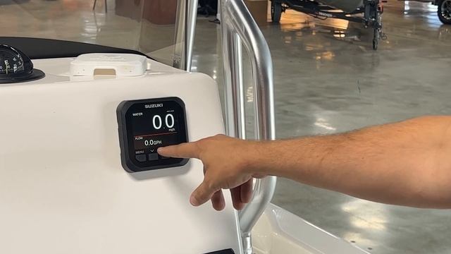 Customizing your Suzuki gauge! смотреть онлайн