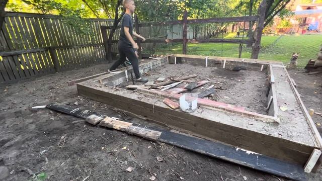 Шок для многих, что мы не вернулись в город из деревни после лета!Беларуские арбузы как Астрахански смотреть онлайн