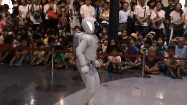 Demo ASIMO смотреть онлайн