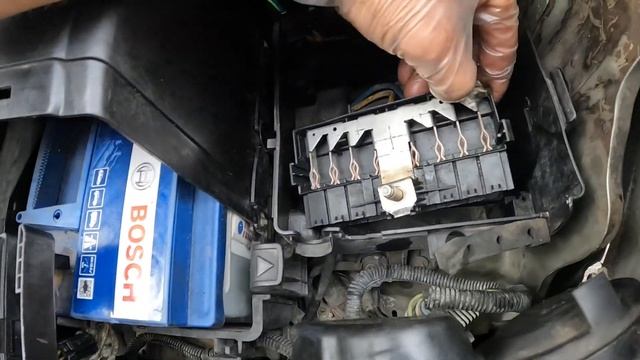 Wymiana BSM Peugeot 1007 1 4 HDI смотреть онлайн