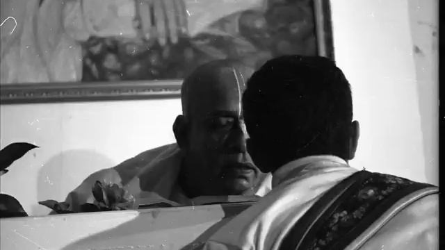 ОТПУСТИ ЭТО - Лакшми Нараяна дас (Леонид Тугутов) смотреть онлайн