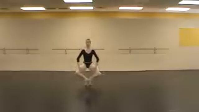 Rochelle Marks (14yrs old) Bournonville Thursday Class, Part One смотреть онлайн