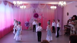 Учим детей танцевать вальс