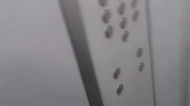 Маленькое видео! Лифт (МЛМ 2017 г.в) ул. Федюнинского 62 смотреть онлайн