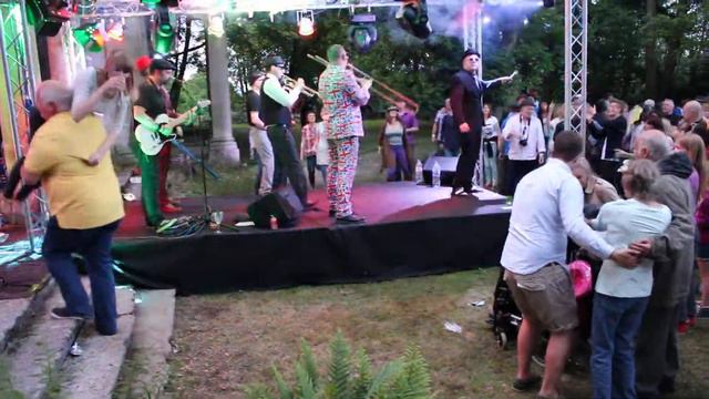 Rocking Ruins | M3X Events | Dynacord Cobra 4 | Allen and Heath GLD 112 | Mainly Madness | 3 смотреть онлайн