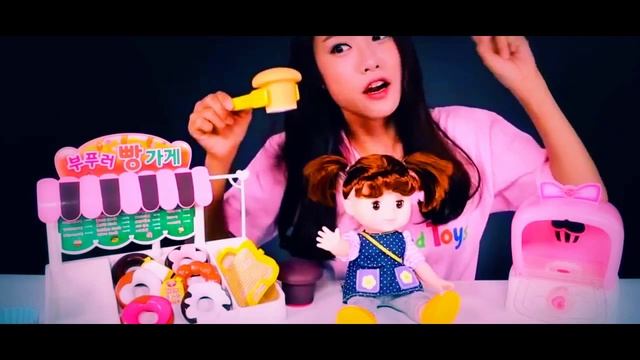 Свинка Пэппа Играть Doh праздник - Автомобиль игрушки видео для детей смотреть онлайн