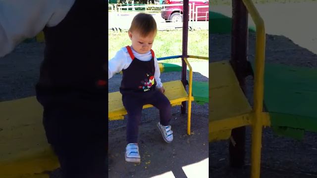 Болтаем ногами смотреть онлайн