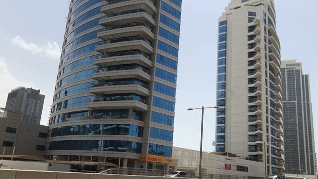 Дубай Марина. Билдинг Dorra Bay, культовый Address Residences Jumeirah Resort и другие... смотреть онлайн