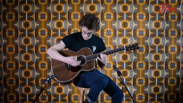 Rozawood Wizard OM 42 Style Redwood Rosewood played by Maarten Dispa | Demo @ TFOA смотреть онлайн