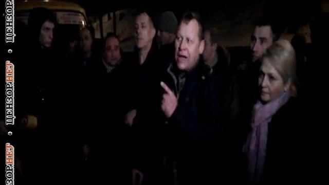 водитель маршрутки на коленях извинился перед матерью погибшего лейтенанта смотреть онлайн