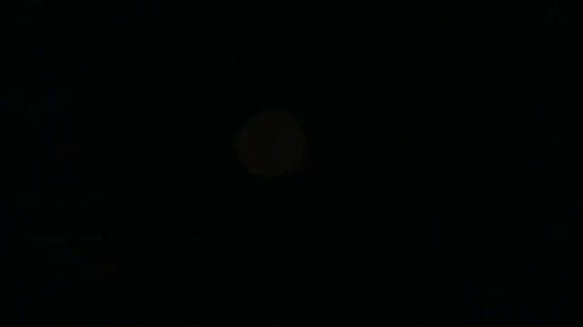 05.04.2020 яркая звезда на небе смотреть онлайн