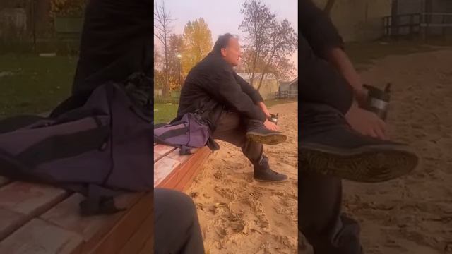 Кто здесь не плакал, у того нет сердца 💔звук_вкл 🔊(ненормативная лексика присутствует, осторожно) смотреть онлайн