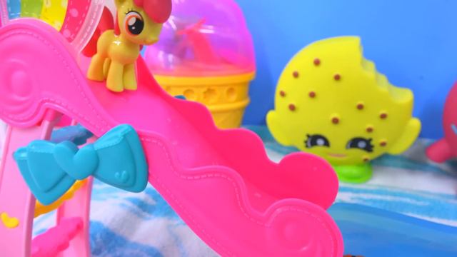 My Little Pony Pool Party MLP Water Slide Fun With Princess Luna + Chelsea Barbie Doll смотреть онлайн