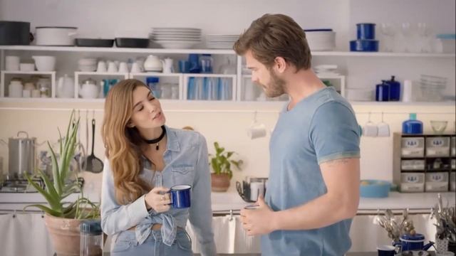 Бурак Озчивит против Кыванча Татлытуга. Кто популярнее в Турции смотреть онлайн