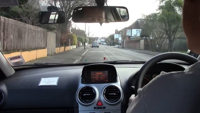 Reverse around the Corner UK Driving Test Standard, Driving Test Tips. смотреть онлайн