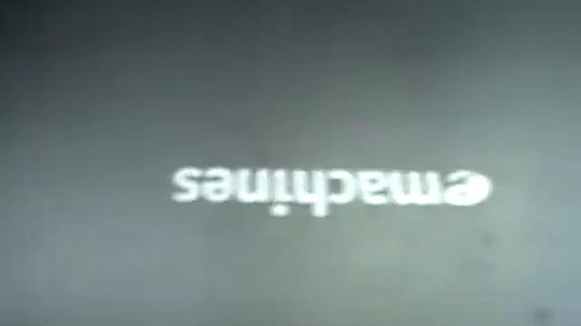 eMachines Laptop Notebook e528-2325 Broken Screen AS-IS for Parts or Repair смотреть онлайн