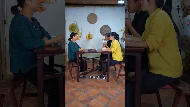 村裡嬸子對外毫不講道理，卻被媳婦罵到哭，貞貞一家好心勸和【VirtuousHero】