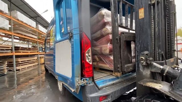 Газель Некст ЦМФ и упаковка цемента 35 по 50 =1750 кг , брызговики до пола не достают , едет мягко смотреть онлайн