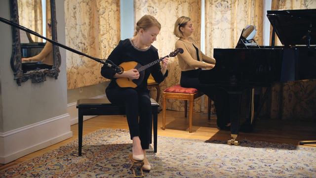 Maurice Ravel - Pavane pour une infante défunte | Ekaterina Skliar, domra & Anna Kislitsyna, piano смотреть онлайн