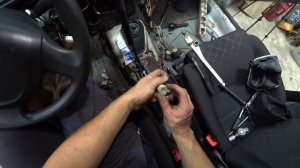 установка ГИДРОРУЧНИКА и короткоходной кулисы кпп на ваз 2107.ТЕПЕРЬ БУДЕТ ВАЛИТЬ БОКОМ