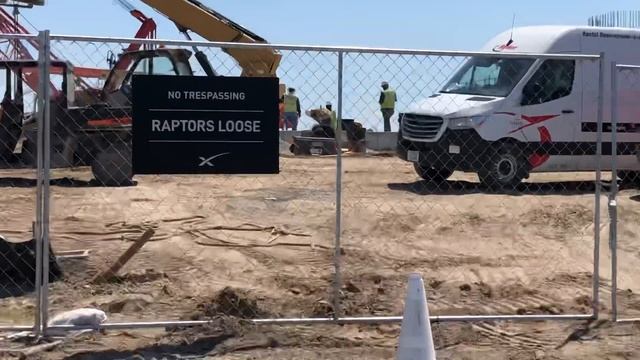 SpaceX SN15 Drive By. Boca Chica Beach rd, Brownsville TX смотреть онлайн