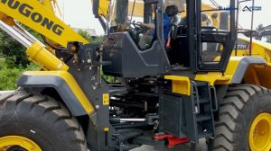 Фронтальные погрузчики LiuGong. Подробный обзор