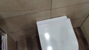 Почему течёт унитаз на инсталляции / Как устранить протечку унитаза / Потёк унитаз