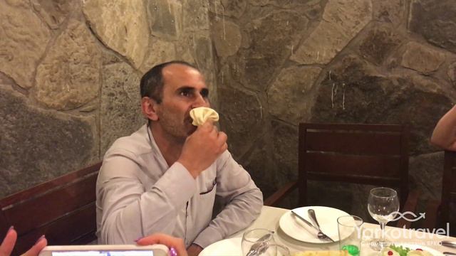 Яркотрэвэл: "Как правильно есть хинкали" смотреть онлайн