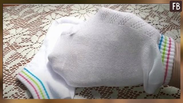 Женщина показала, как отбелить даже очень грязные белые носки смотреть онлайн