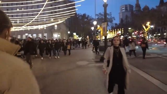 Влог Саграда Фамилия Вифлее́мская звезда́ Барселона2021 смотреть онлайн