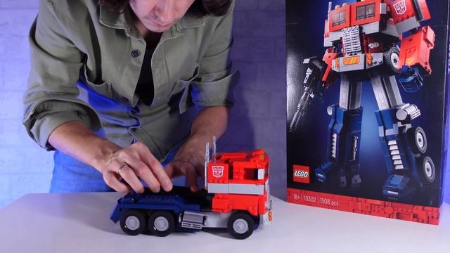 ЧТО НЕ ТАК С НАБОРОМ LEGO 10302 ОПТИМУС ПРАЙМ? | Обзор в деталях смотреть онлайн
